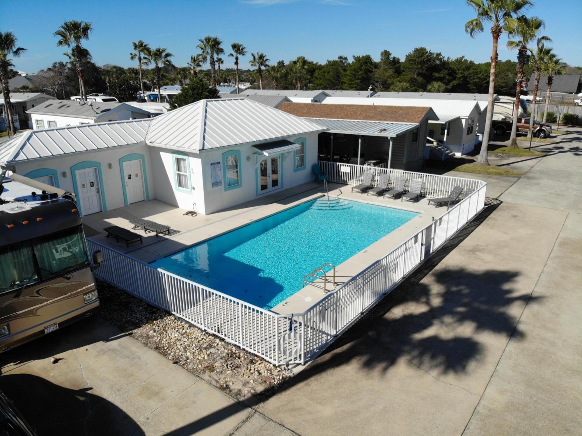 Family Friendly Beach Home Located In Beautiful Miramar Beach, Fl Destin Kültér fotó